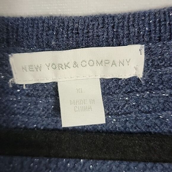 🖤 5/$20 🖤 NEW YORK & COMPANY.. blue sweater.. - Picture 5 of 12